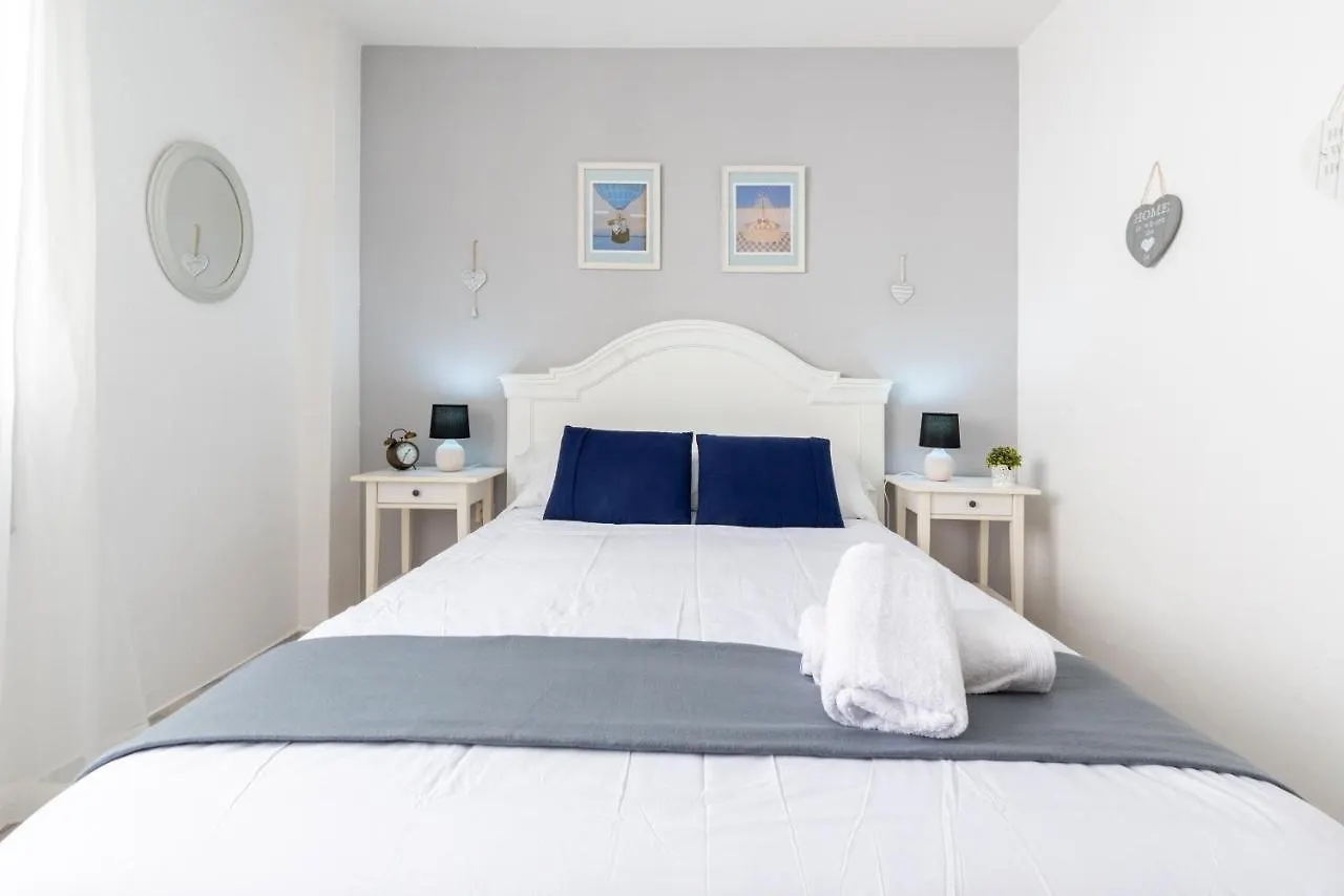 Apartment Apartamento La Pampa Málaga